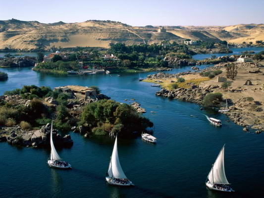 Felucca & Bus tour along the Nile Coast